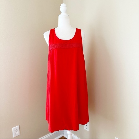 Crown & Ivy Bundle of Three Items! 1 Dress and 2 Tops - Large - Picture 2 of 16